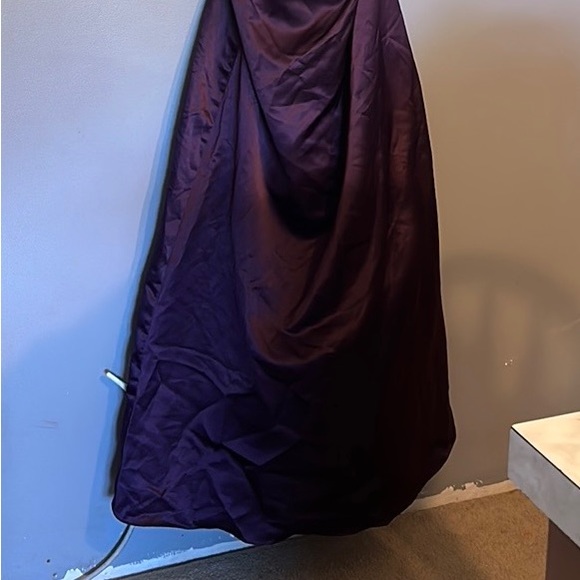 David’s bridal size 2 plum dress - Picture 2 of 4